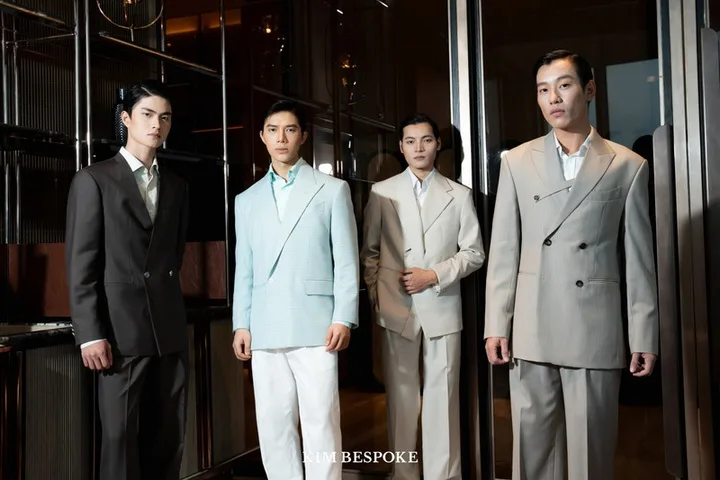 Ảnh model nam trong fashion show KIM BESPOKE.