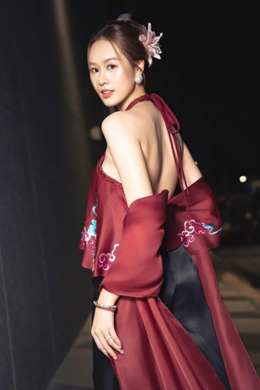 Ảnh thời trang trong nhóm tư liệu Fashion show Lụa Là Trà Hoa.