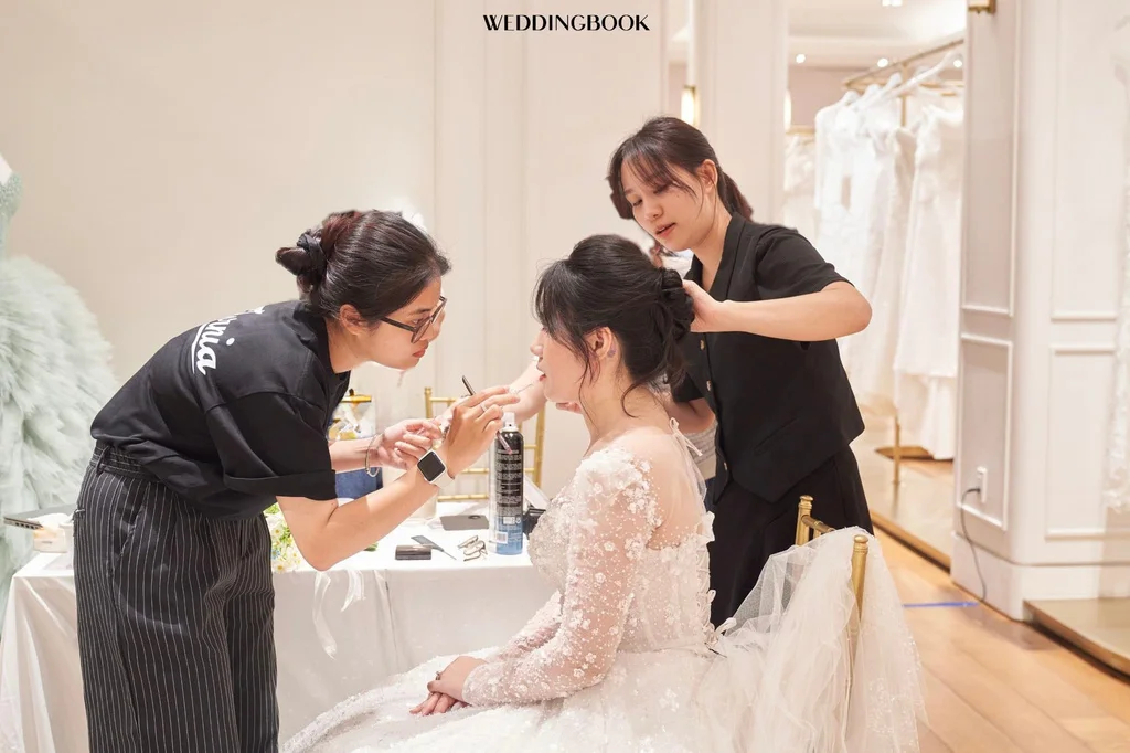 Wedding Book của Trúc Trăm